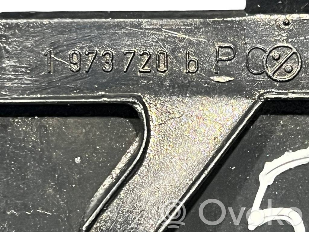 Tow eye cap