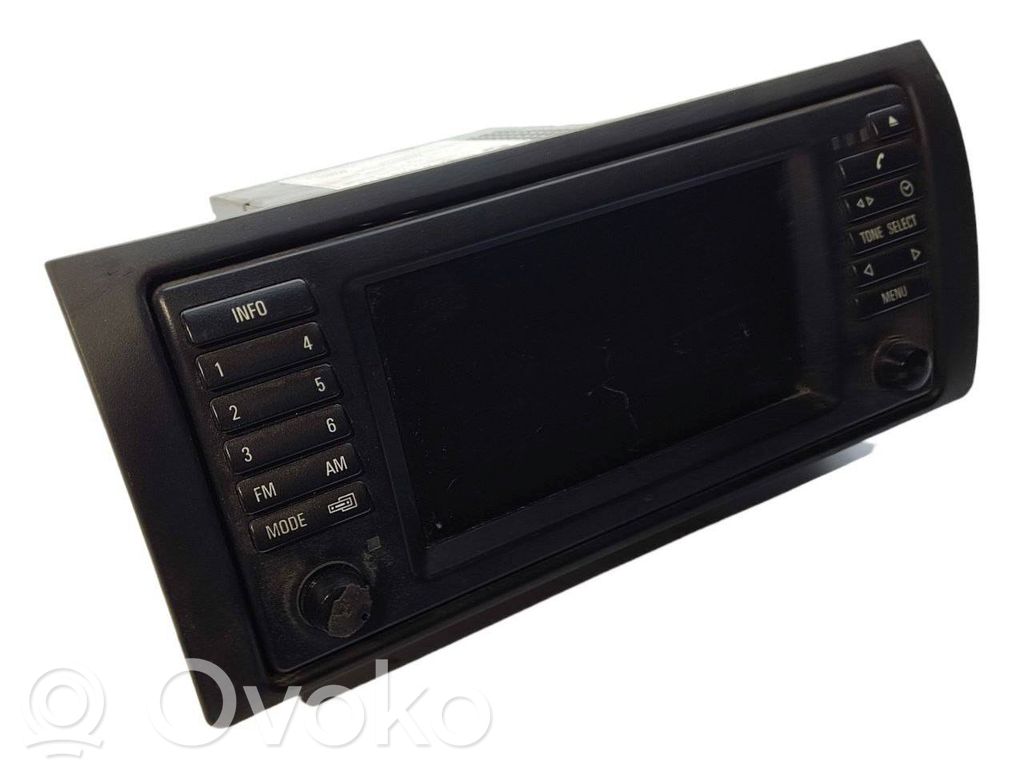 Radio / CD/DVD atskaņotājs / navigācija