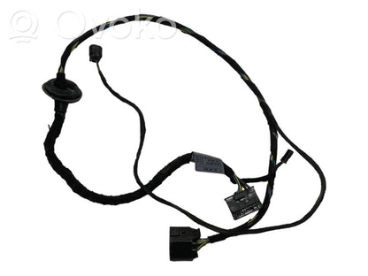 Priekšējo durvju vadu instalācija