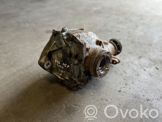 Aizmugurējais reduktors