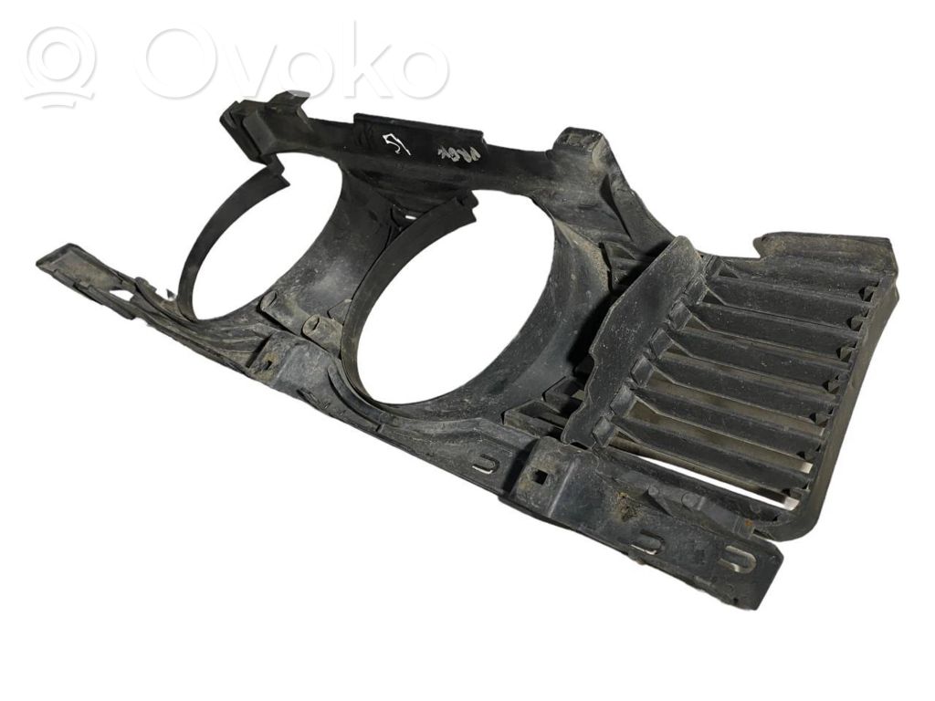 Headlight trim