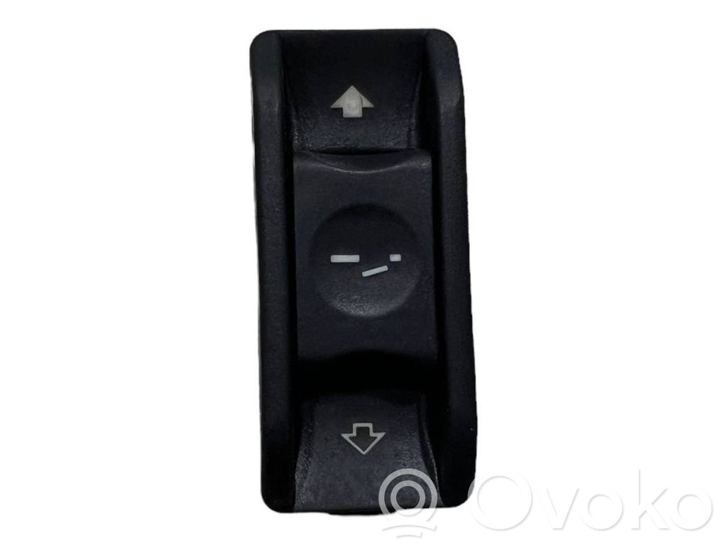 Jumta lūkas slēdzis