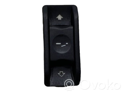 Jumta lūkas slēdzis