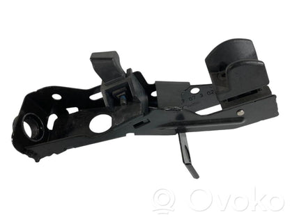 Roof lock