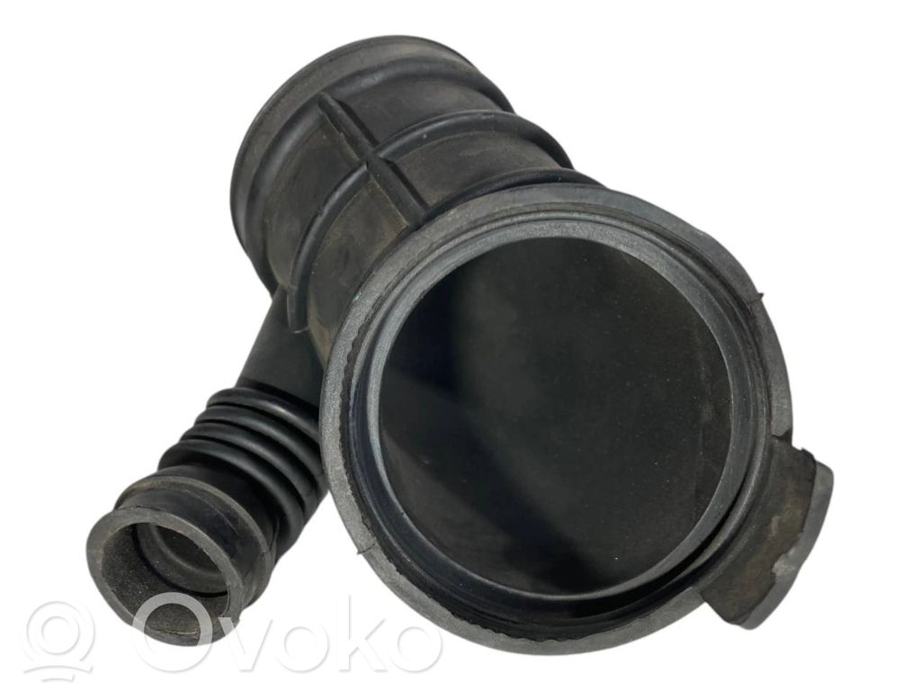 Šļūtene (-es) / caurule (-es)