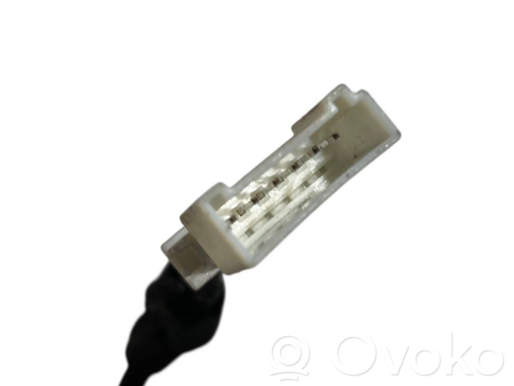 External opening handle