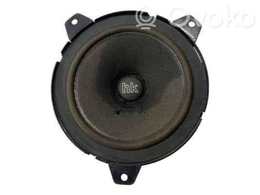 Speaker(s) in front door