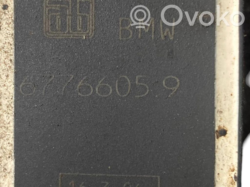 Augstuma sensors (priekšējo lukturu)