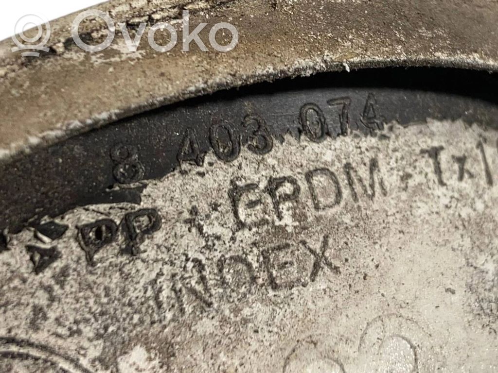 Декоративная решетка противотуманных фар