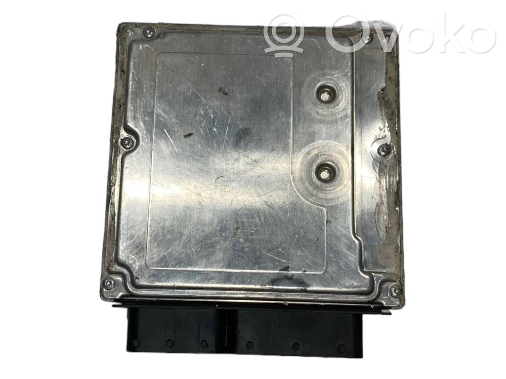 Dzinēja vadības bloks