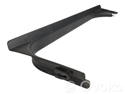 Priekšējā sliekšņa dekoratīvā apdare (iekšējā)