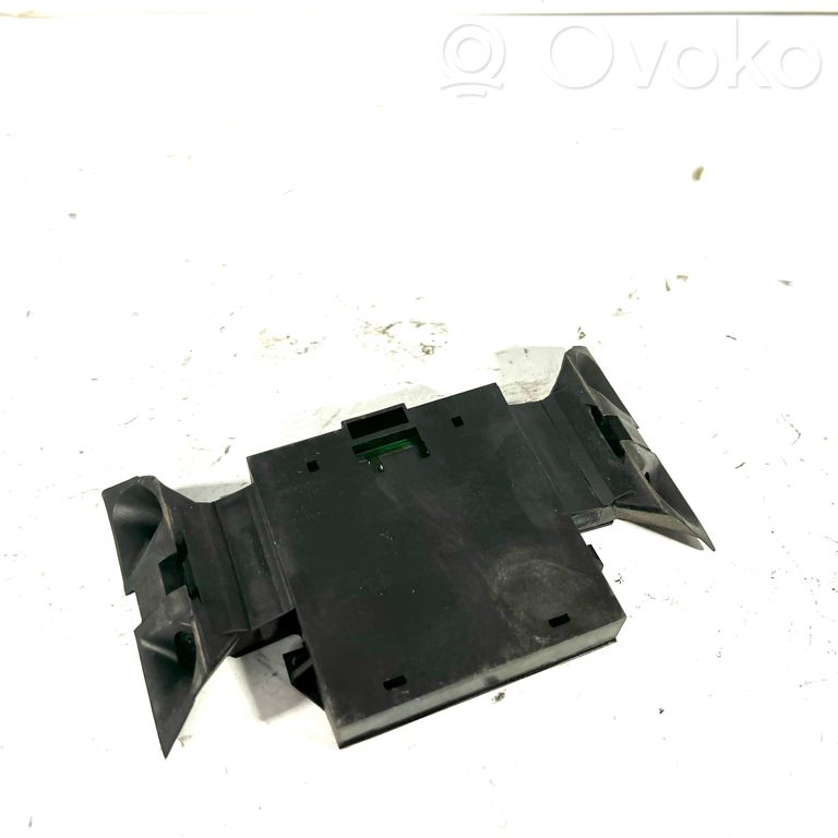 Ultraskaņas sensors / sensori