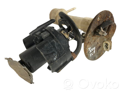 Fuel pump (in the fuel tank)