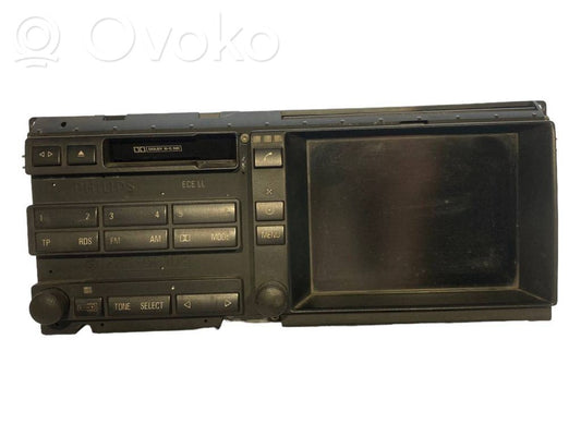 Radio / CD/DVD atskaņotājs / navigācija