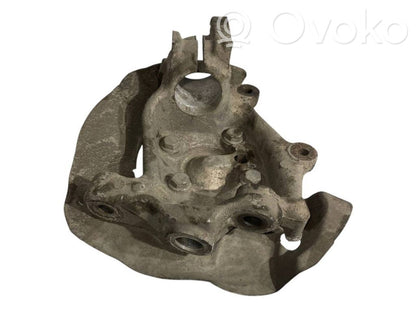 Priekšējā riteņa rumbas vārpstas šarnīrs (stupica, capfa)