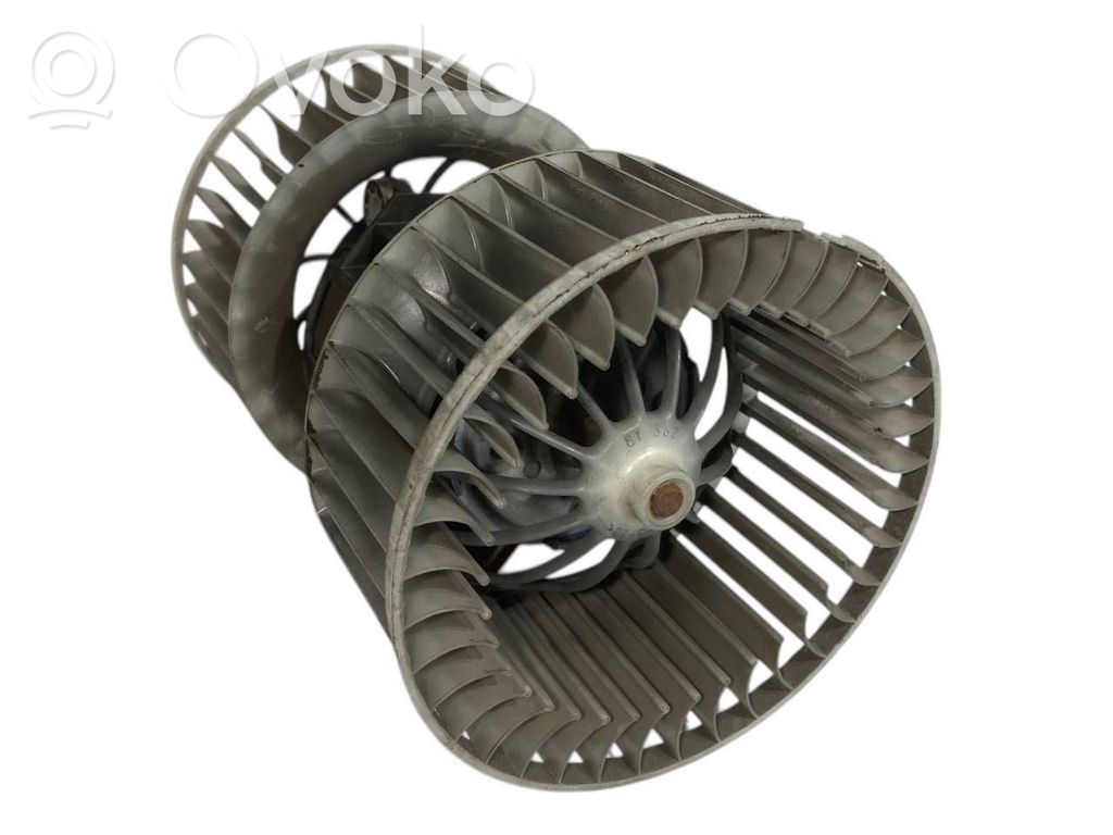 Mazā radiatora ventilators