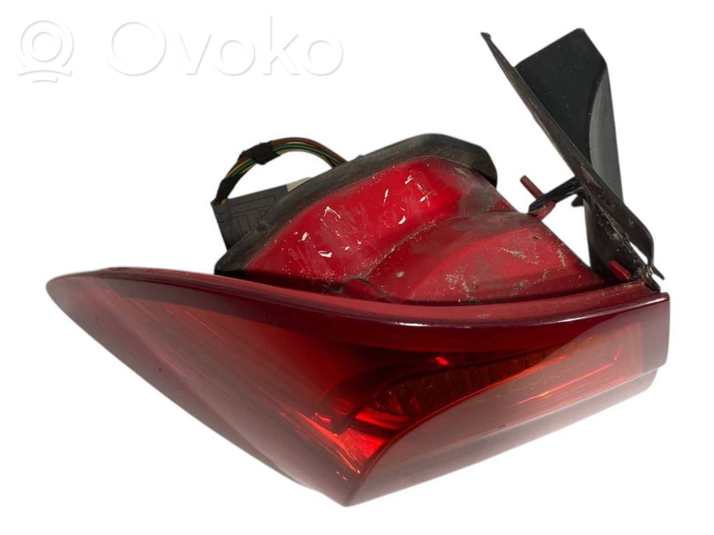 Taillight in the body