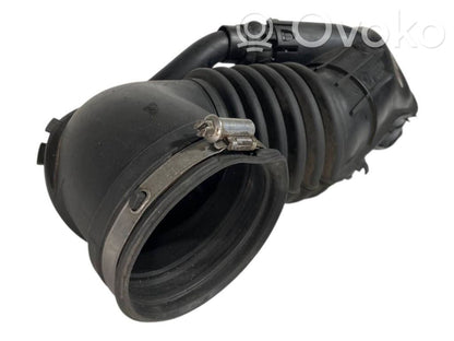 Šļūtene (-es) / caurule (-es)