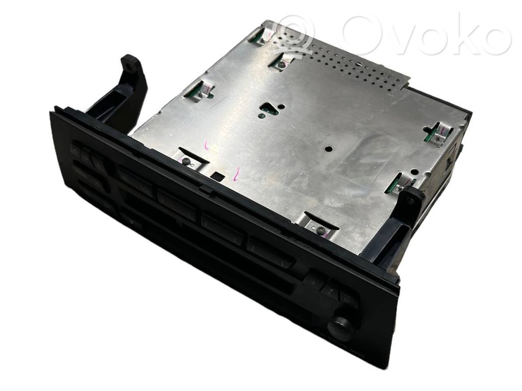 Радио / CD/DVD-плеер / навигация