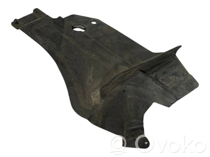 Защита днища в задней части шасси