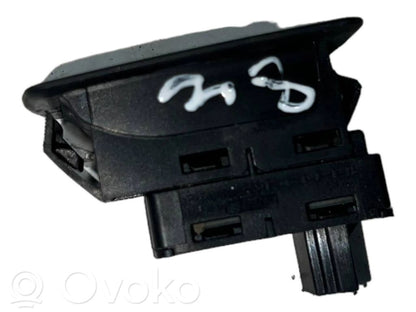 Elektrisko logu slēdzis