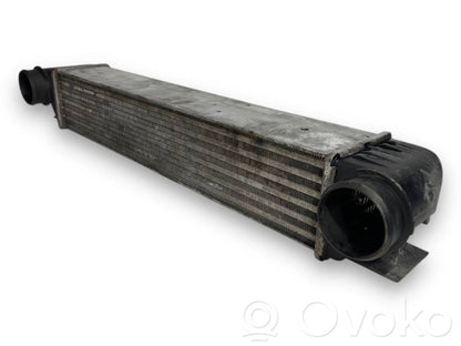 Starpdzesētāja radiators