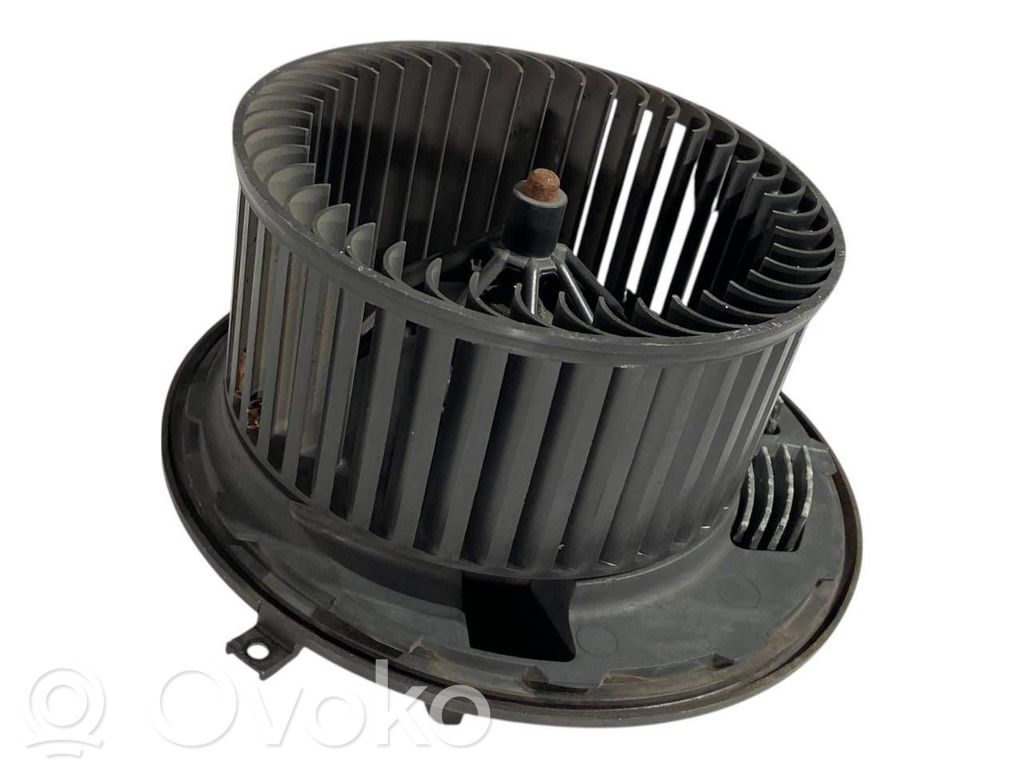 Mazā radiatora ventilators