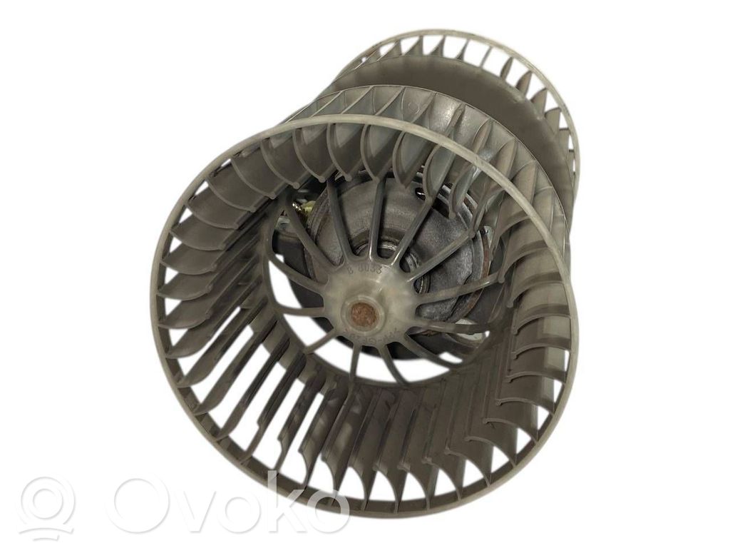 Mazā radiatora ventilators