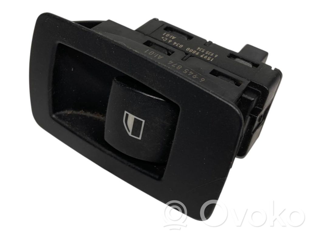 Power window switch