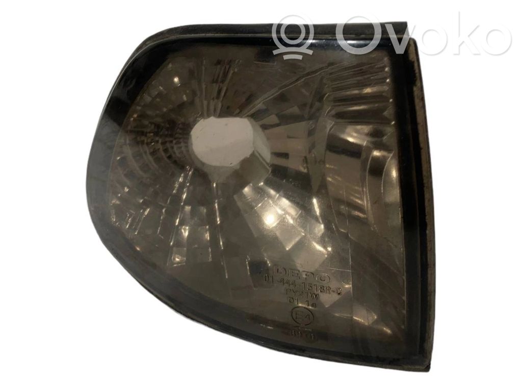 Priekšējais pagrieziena lukturis