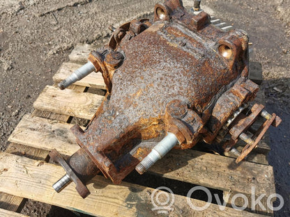 Aizmugurējais reduktors