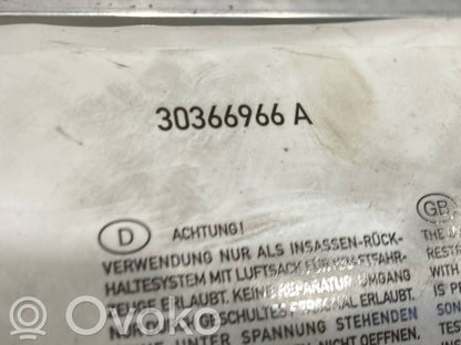 Pasažiera drošības spilvens