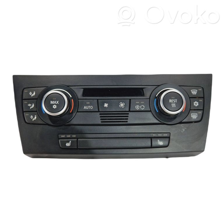 Air conditioning / climate control / interior heating control unit (in the passenger compartment)