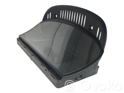 Ekrāns / displejs / mazais ekrāns