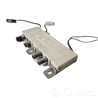 Antenas vadības bloks