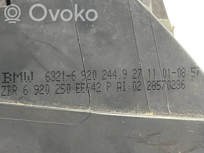 Задний фонарь в кузове