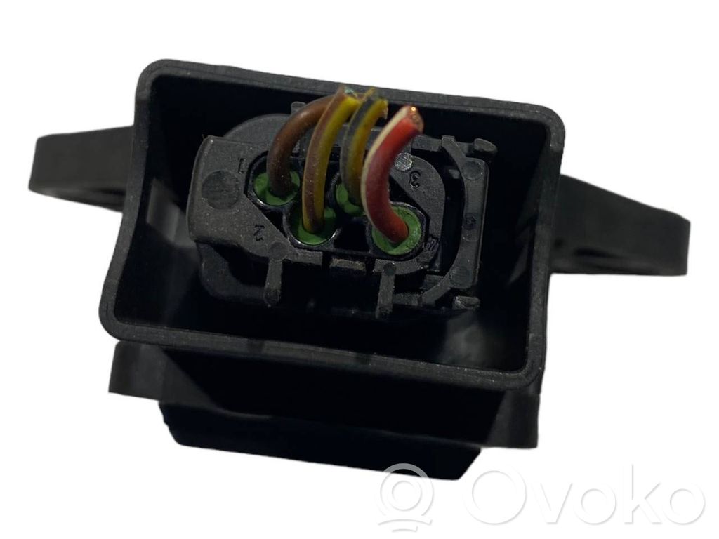 ESP (elektroniskās stabilitātes programmas) sensors (paātrinājuma sensors)