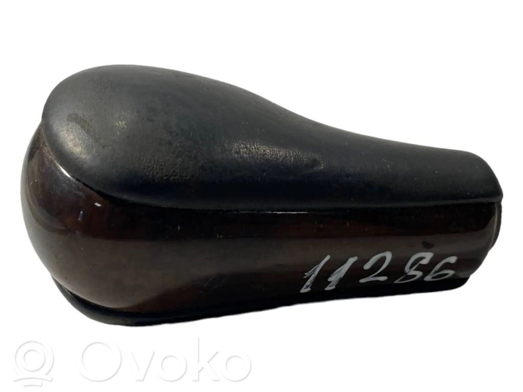 Gear shift lever decorative trim (leather, tip)