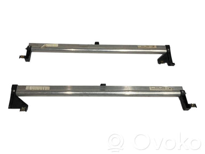 Apšuvums aizmugurējām durvīm