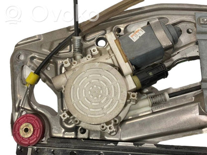 Priekšpusē elektriskā loga pacelšanas mehānisma komplekts