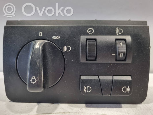 Headlight switch