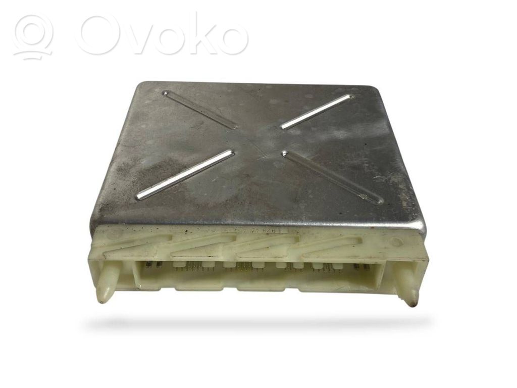 Pārnesumkārbas vadības bloks
