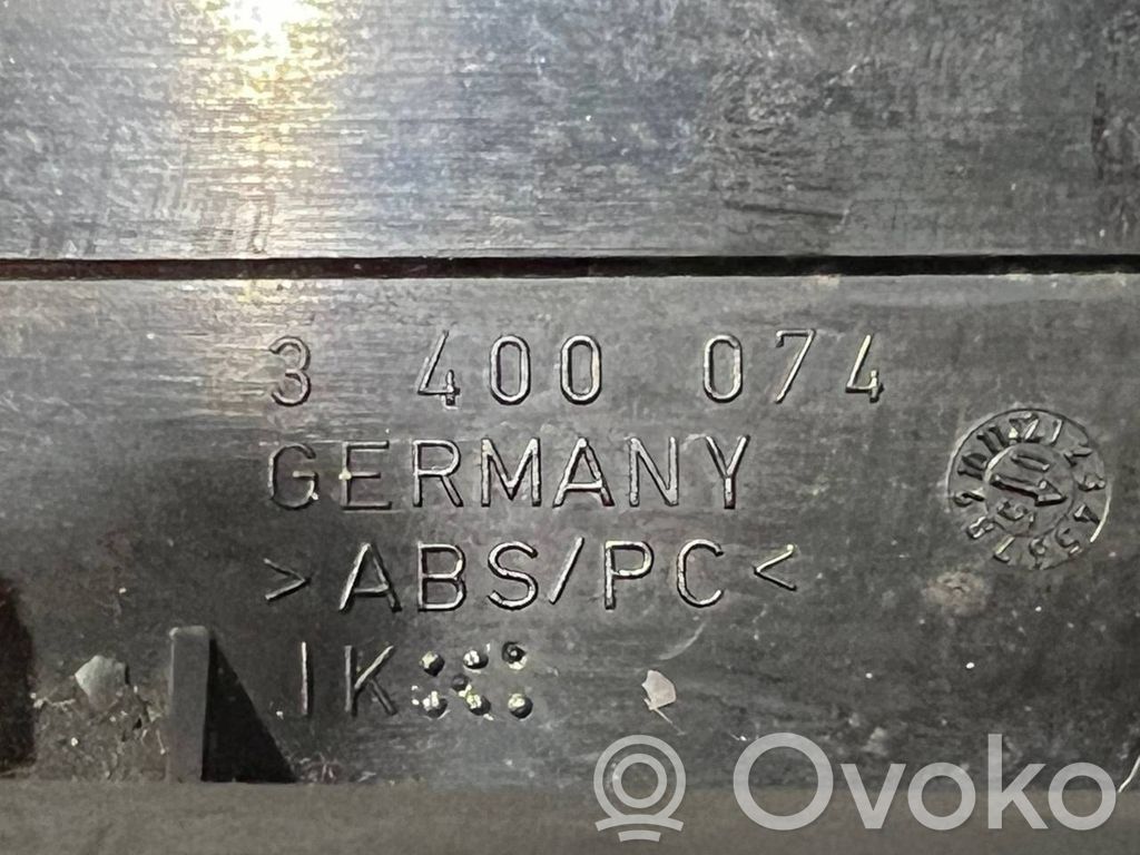 Central air ventilation grille