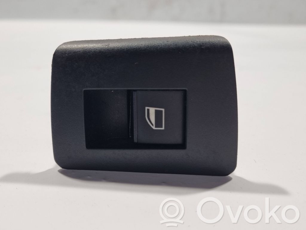 Power window switch