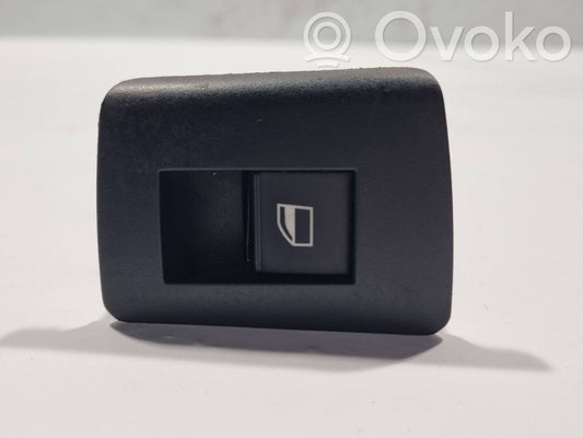 Elektrisko logu slēdzis