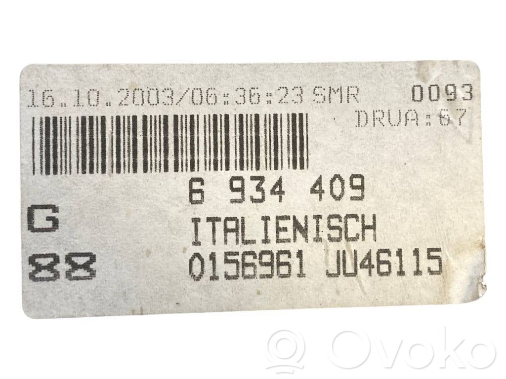 Radio / CD/DVD atskaņotājs / navigācija