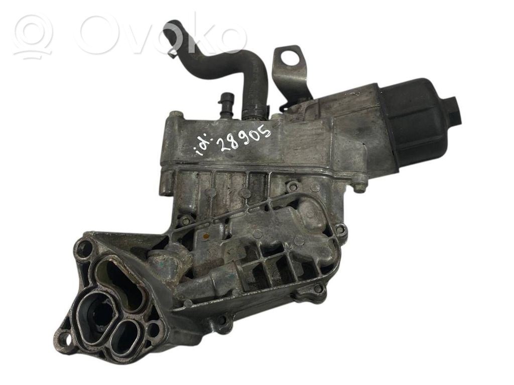 Eļļas filtra turētājs / dzesētājs