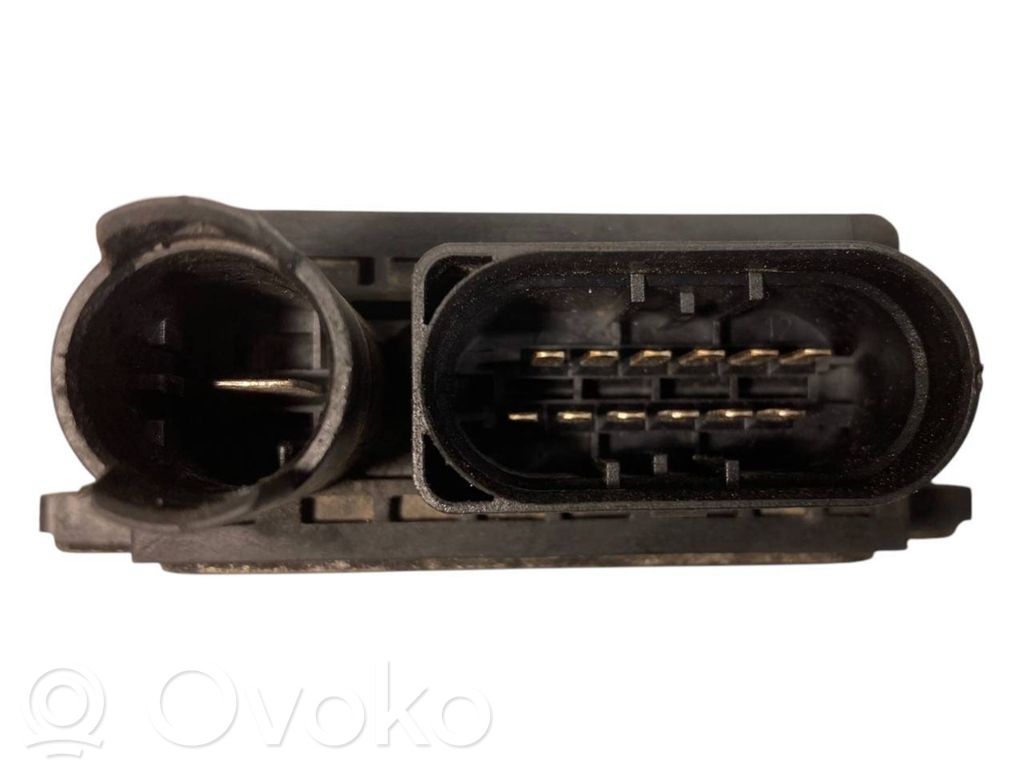 Glow plug relay