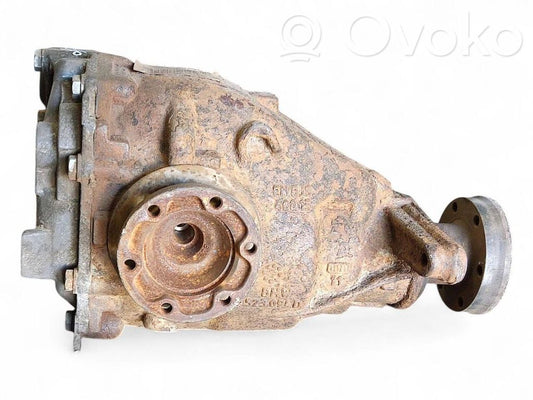 Aizmugurējais reduktors