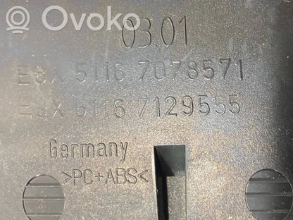 Ātrumu pārslēgšanas sviras dekoratīvā apdare (plastmasas)